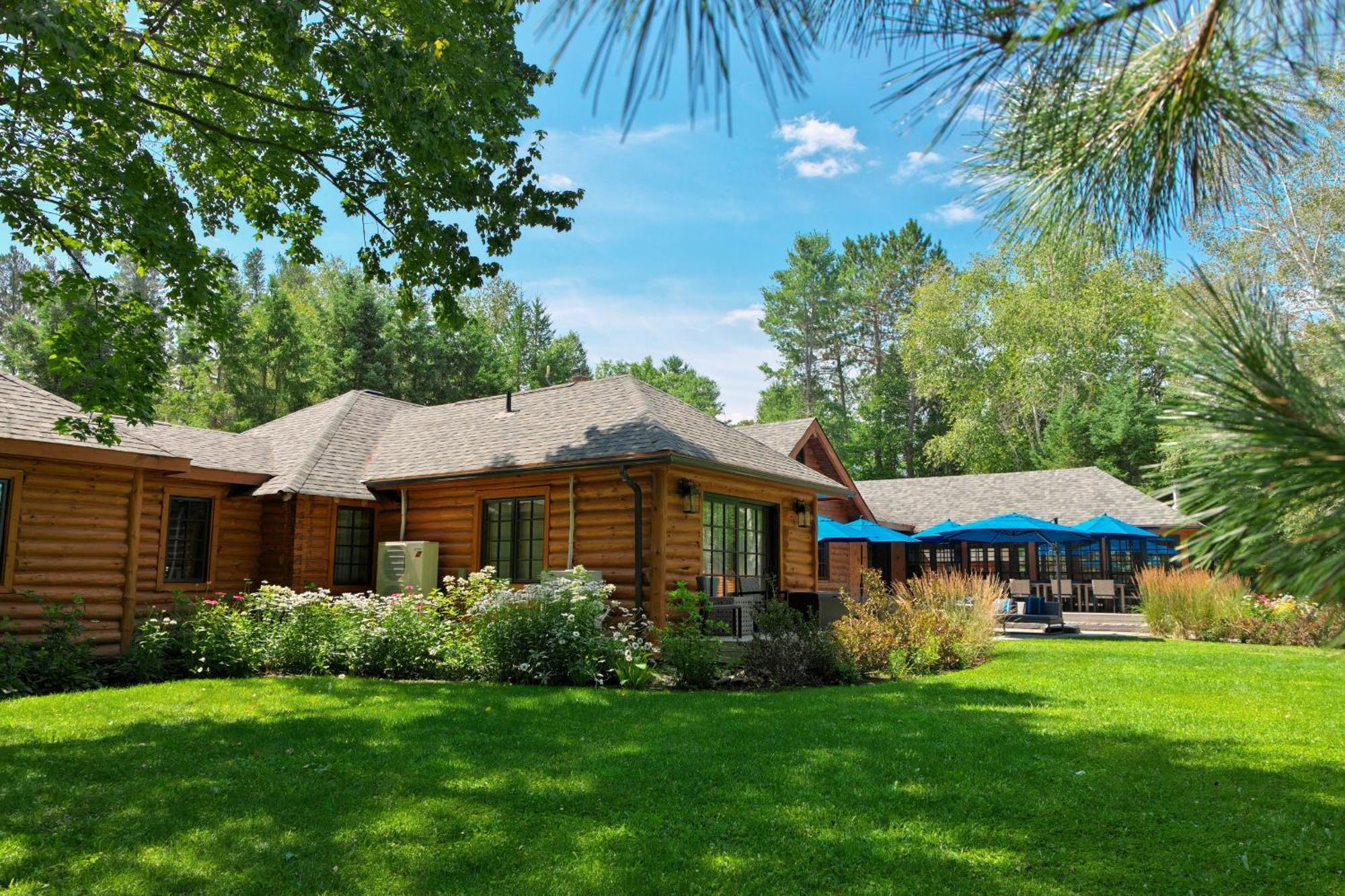 Haliburton Post House Otel Minden Dış mekan fotoğraf