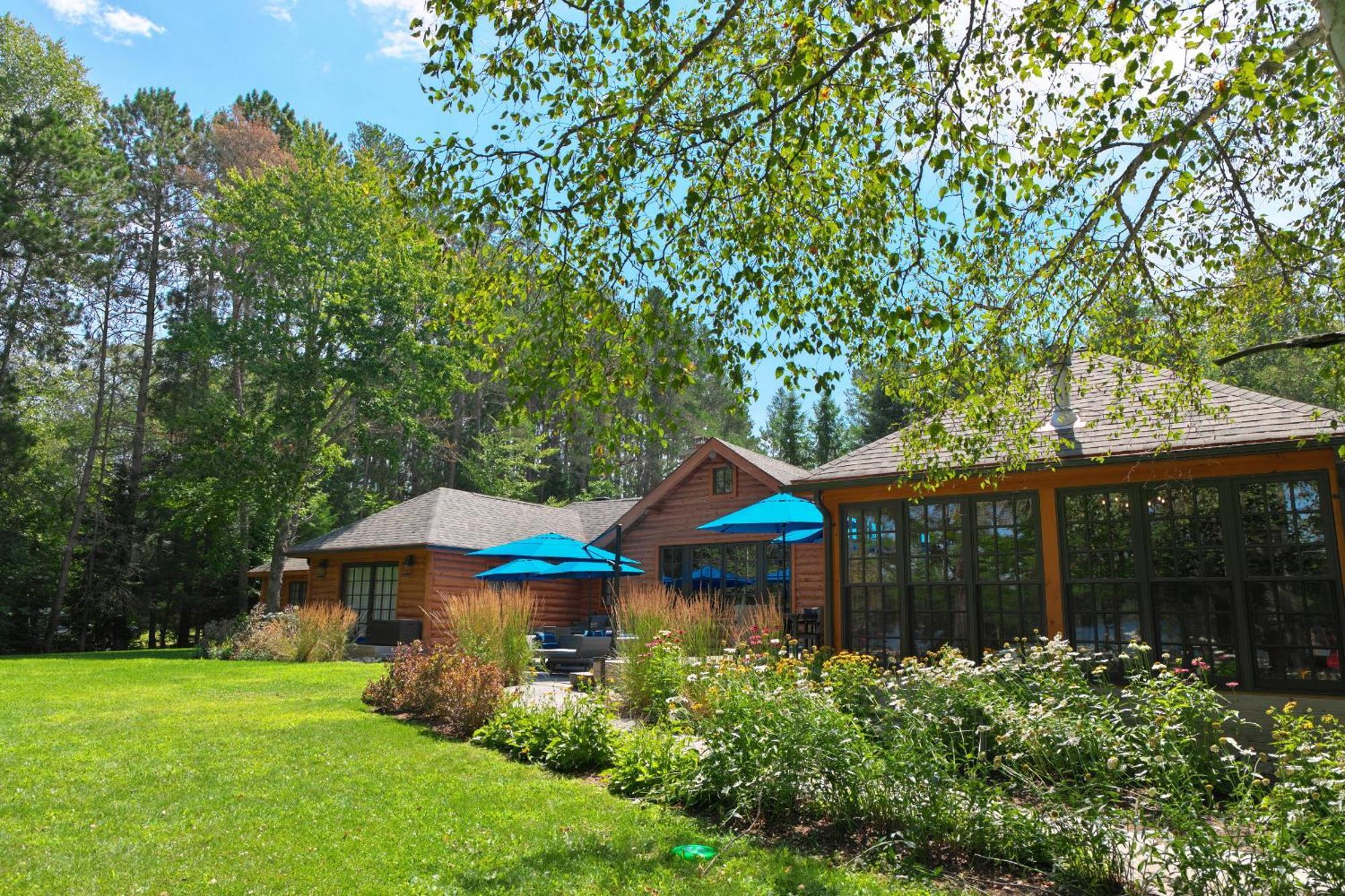 Haliburton Post House Otel Minden Dış mekan fotoğraf